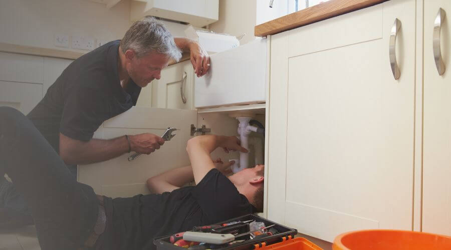 Ceiling Pipe Leak Fix in Ferrysburg, MI